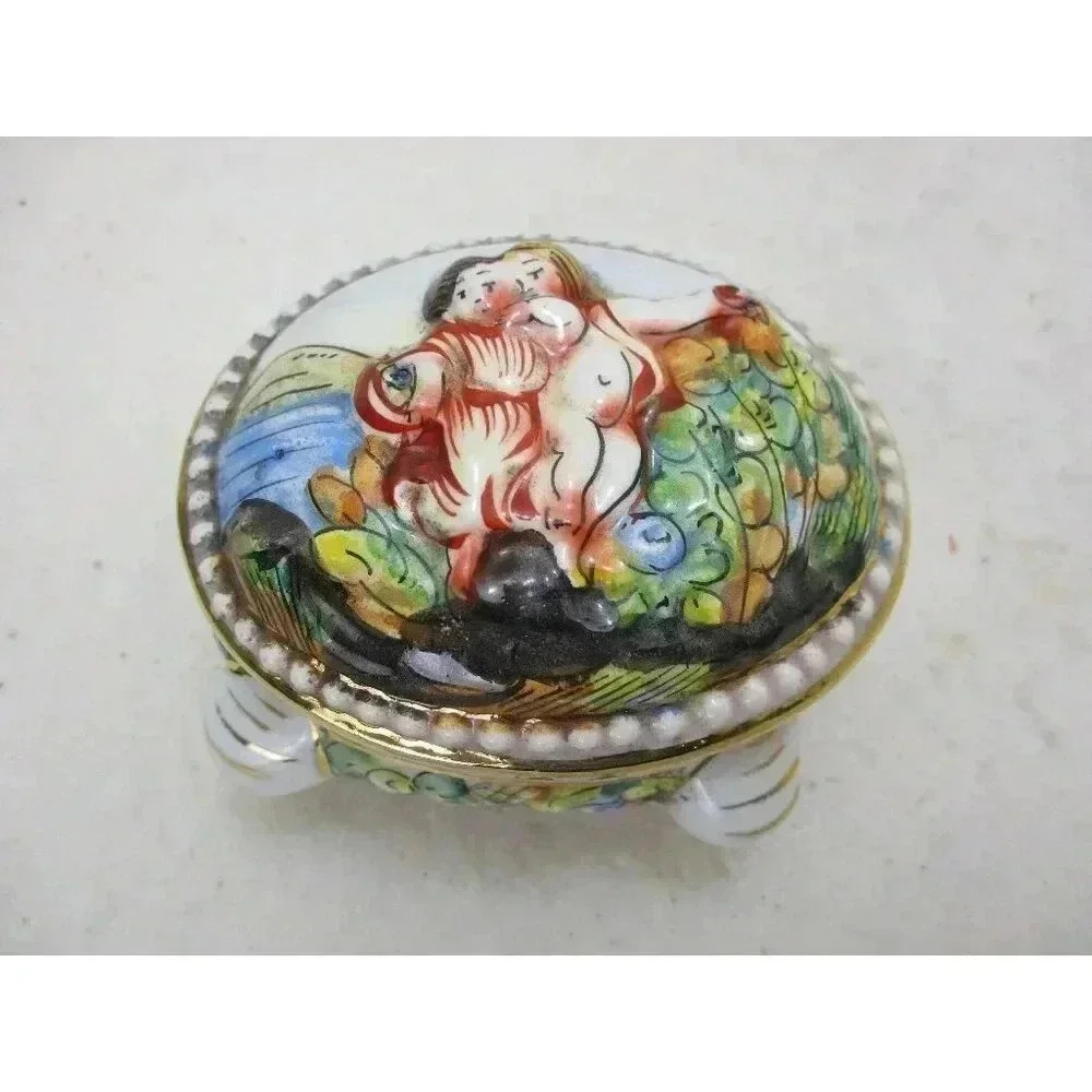 Capodimonte Cherub porcelain box,‎ Snuff Box, Pill Jewelry  Trinket jewelry box